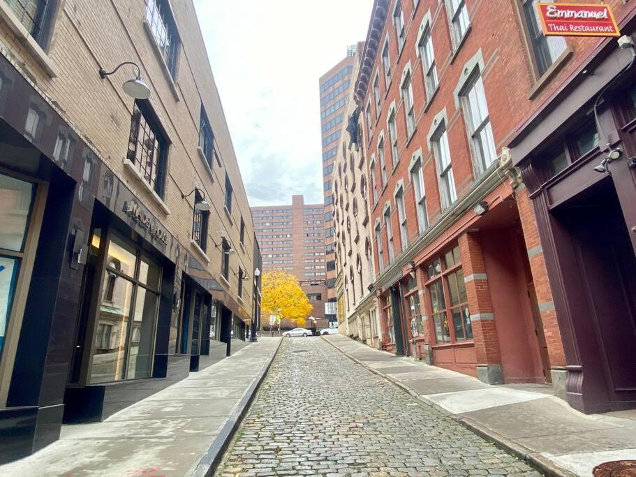 Downtown Albany 1 Bed + Workstation @ Maiden Lane Apartment Exterior photo